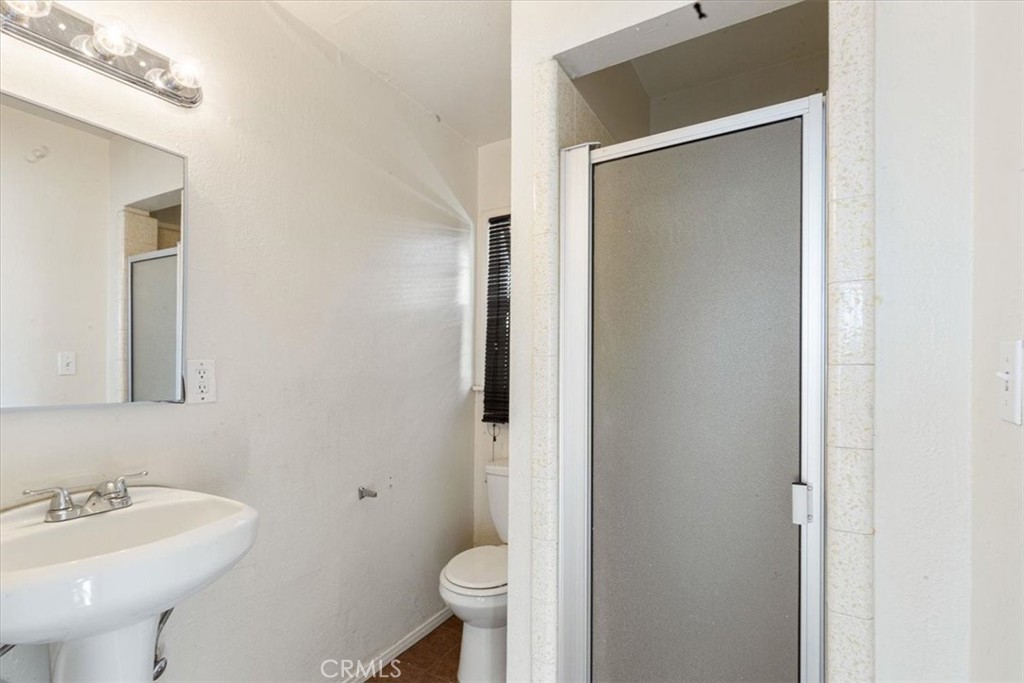 729 W Avenue H11