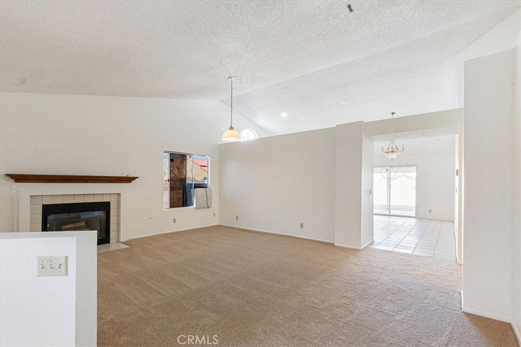 729 W Avenue H11