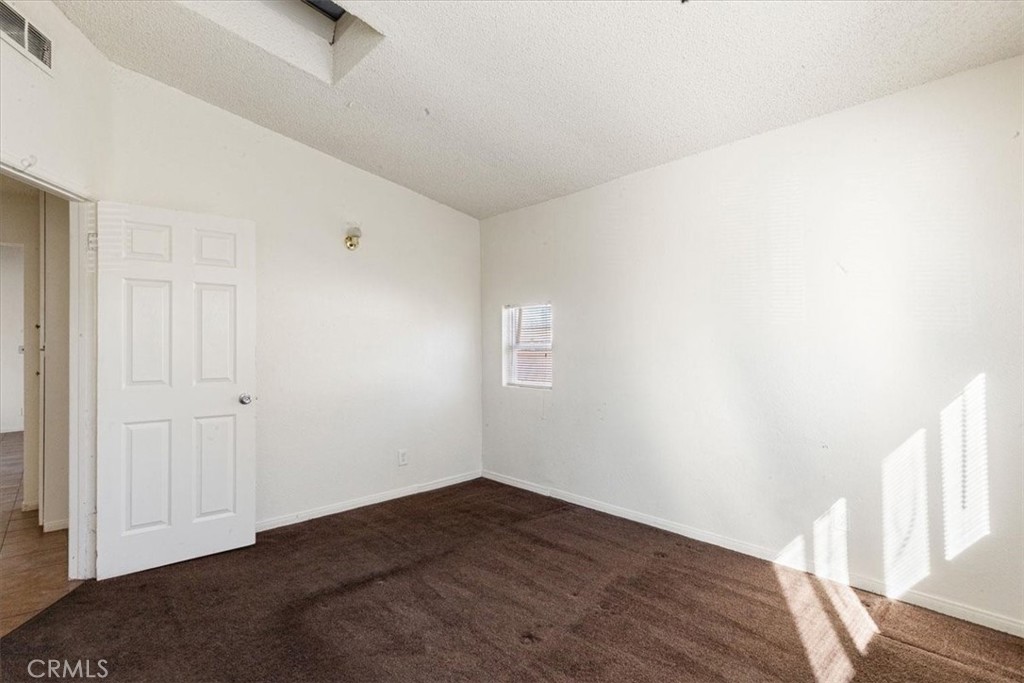 729 W Avenue H11