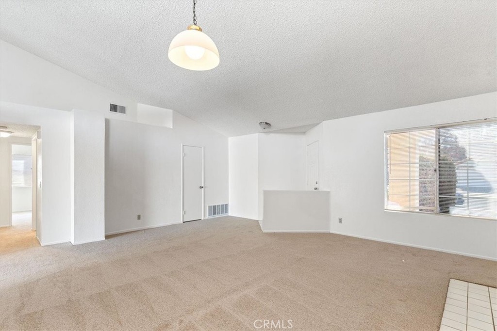 1803 E Norberry Street