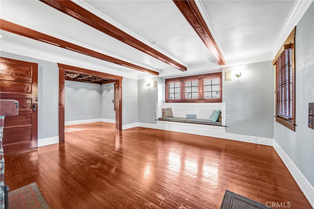 102 E Mountain Street