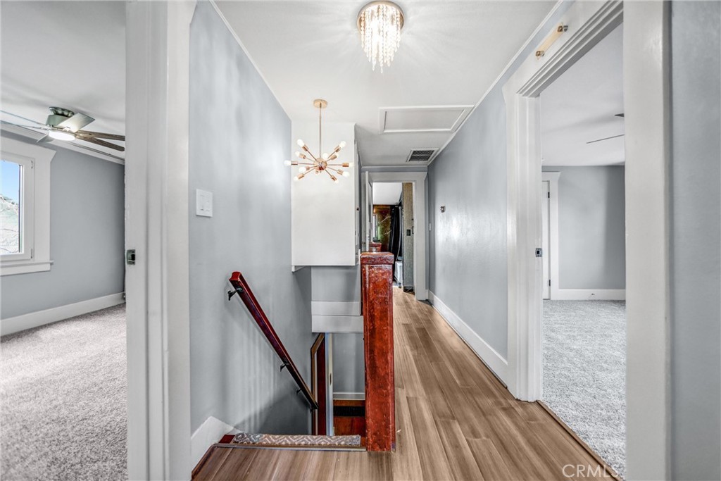 102 E Mountain Street