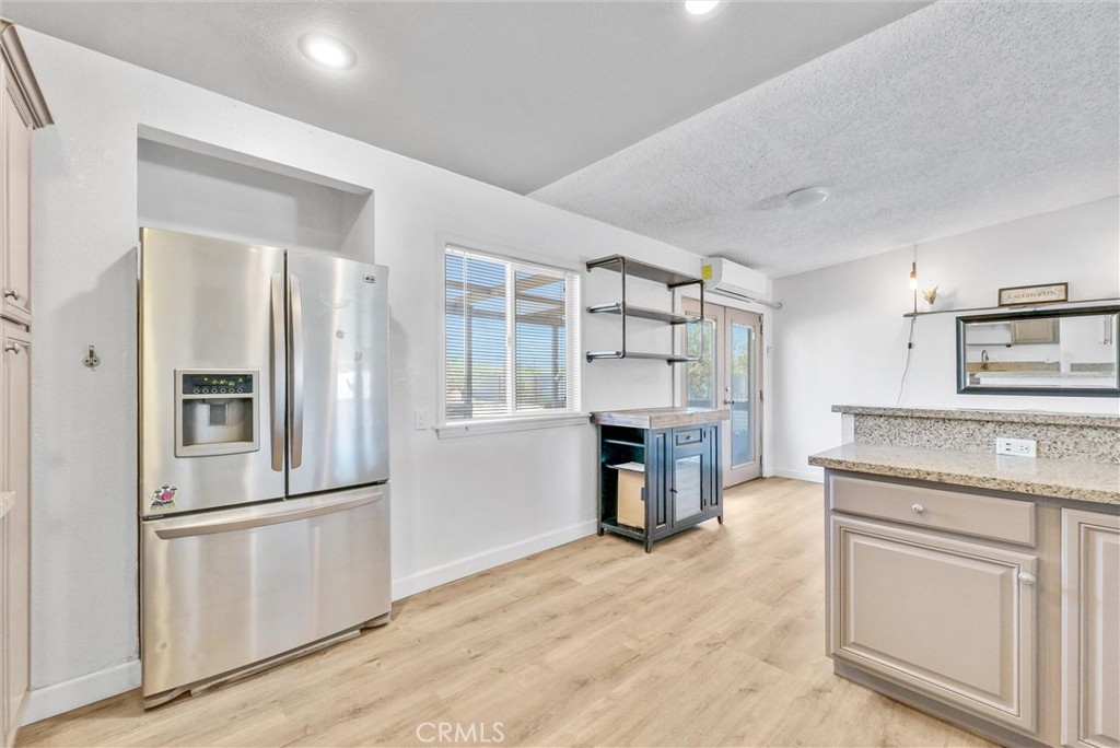 49806 Edison Lane