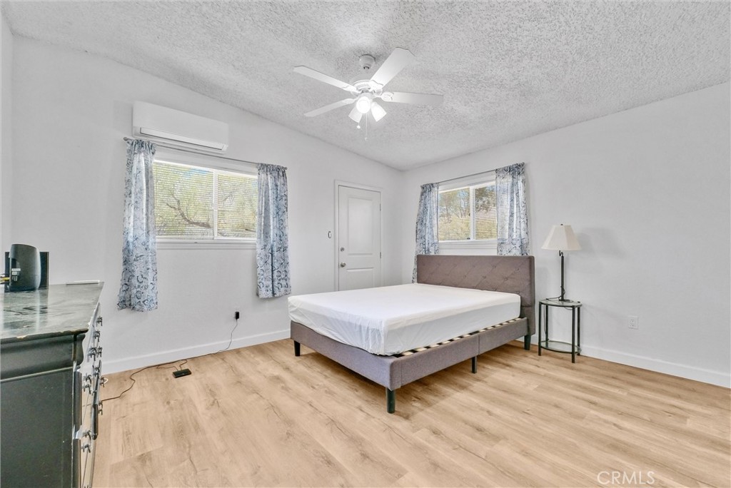 49806 Edison Lane