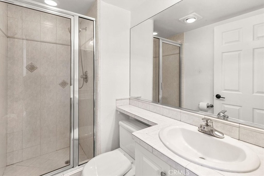 1734 Granville Avenue 3