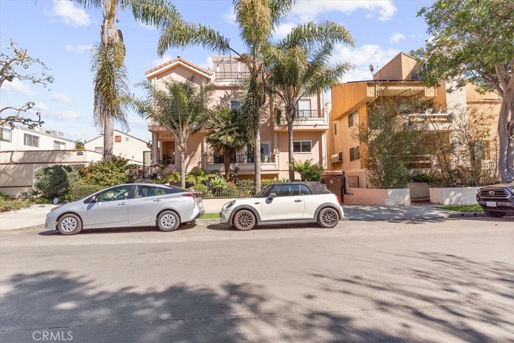 1734 Granville Avenue 3