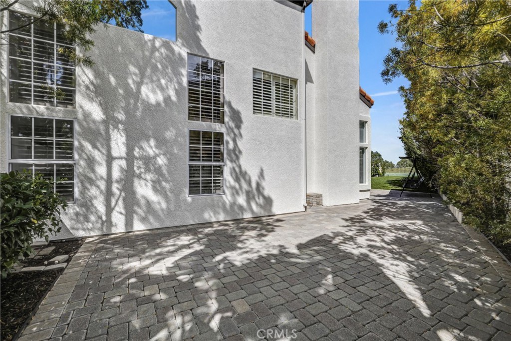 25091 Stonegate Lane