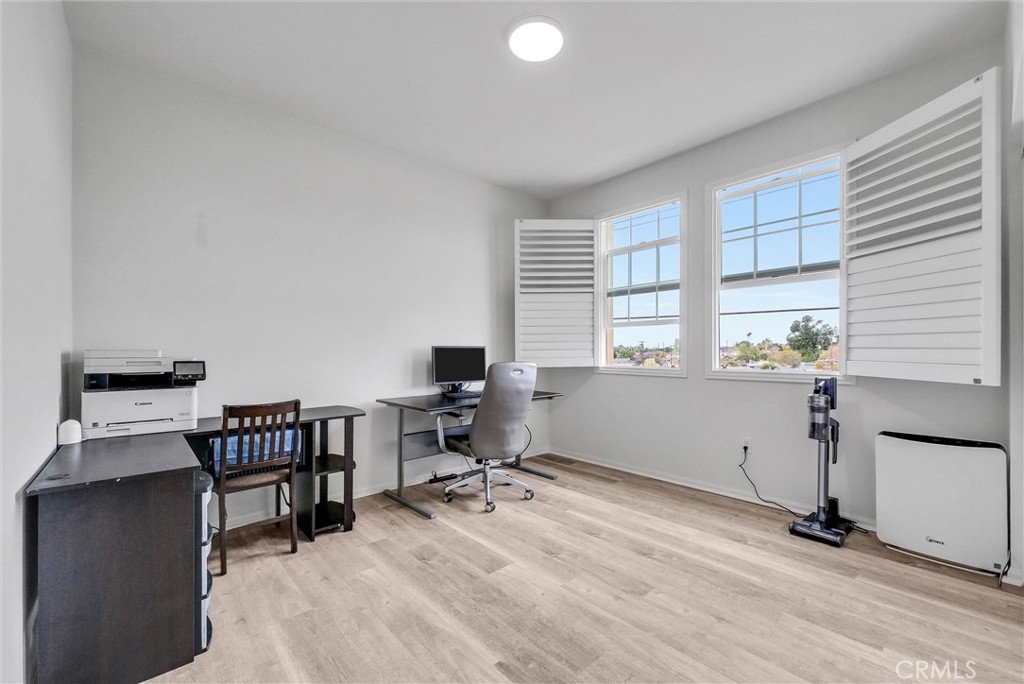 1220 W La Habra Boulevard 201