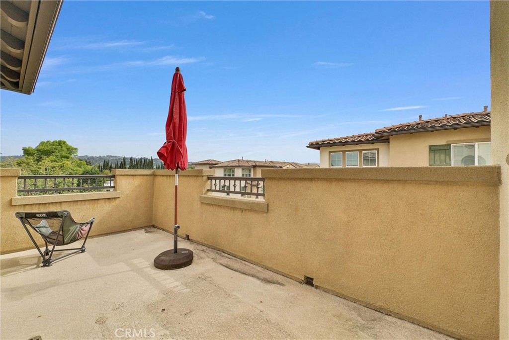 1220 W La Habra Boulevard 201