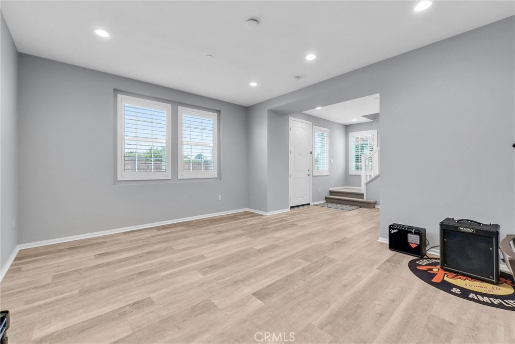 1220 W La Habra Boulevard 201