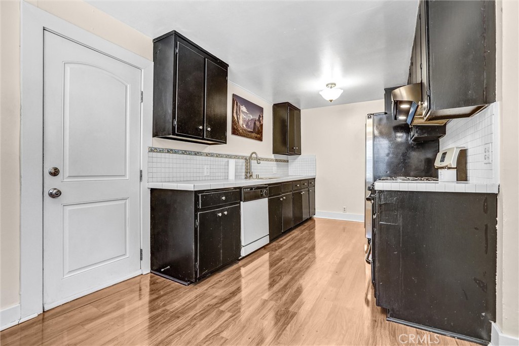 1454 N Avenue 46