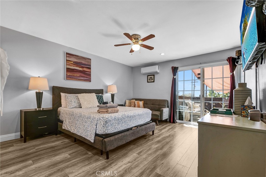 1837 Temple Avenue C