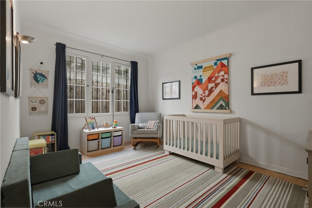 1345 N Hayworth 2