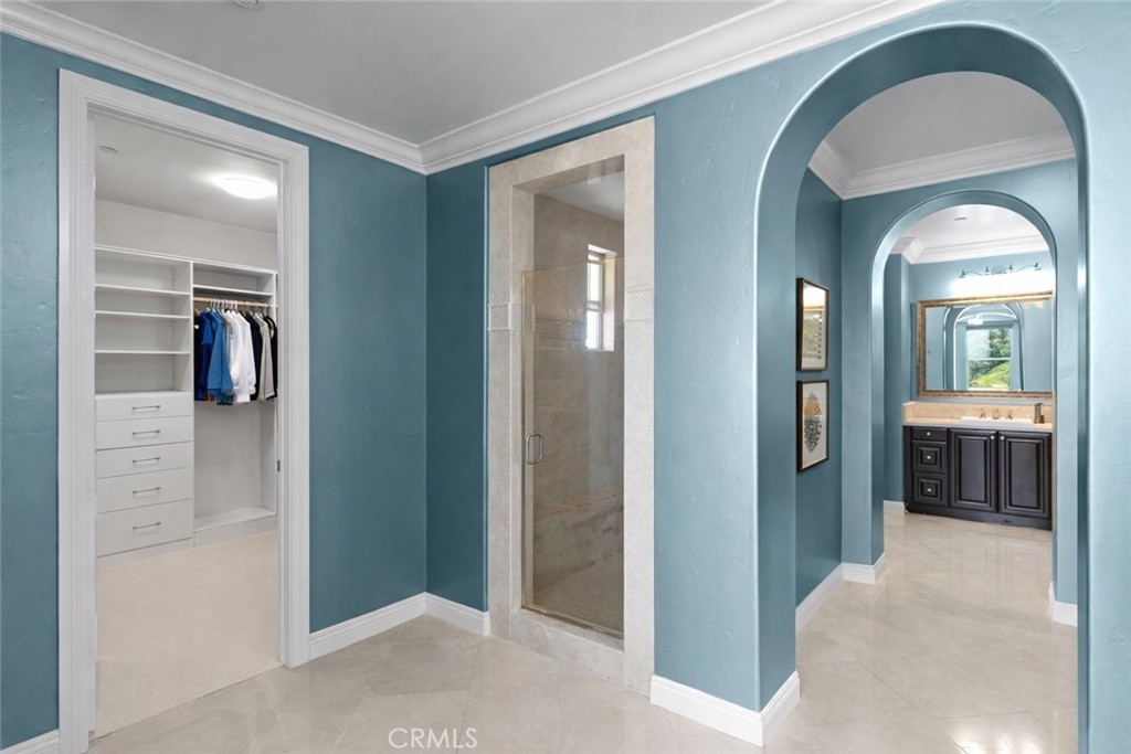 15020 Applewood Court