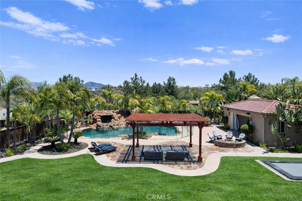 15020 Applewood Court