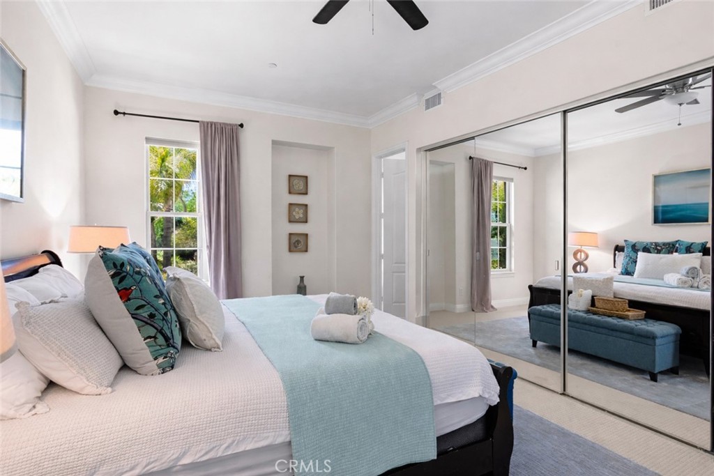 15020 Applewood Court