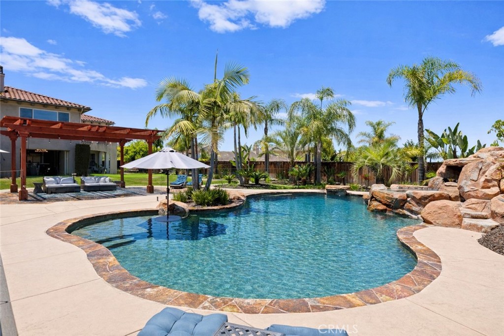 15020 Applewood Court