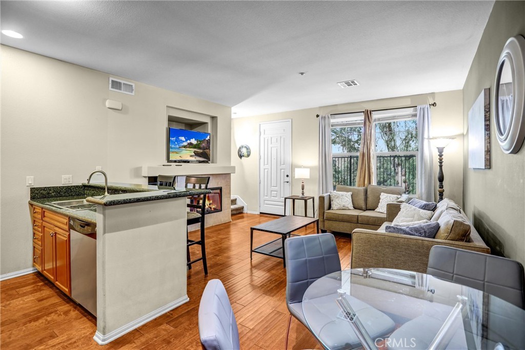 30505 Canyon Hills 2204