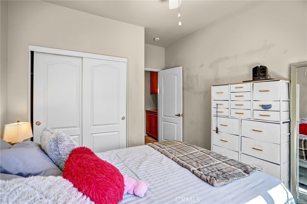 30505 Canyon Hills 2204
