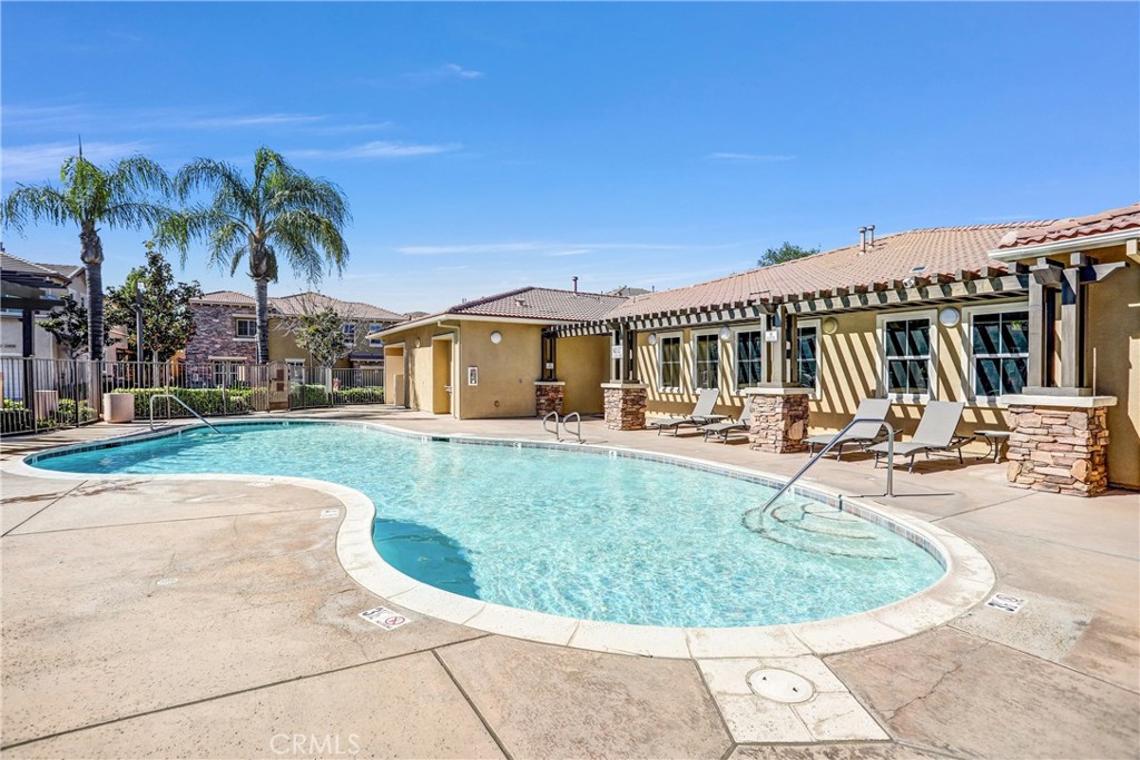 30505 Canyon Hills 2204