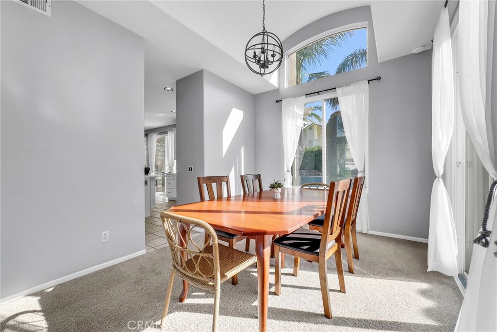 24550 Avenida Arconte