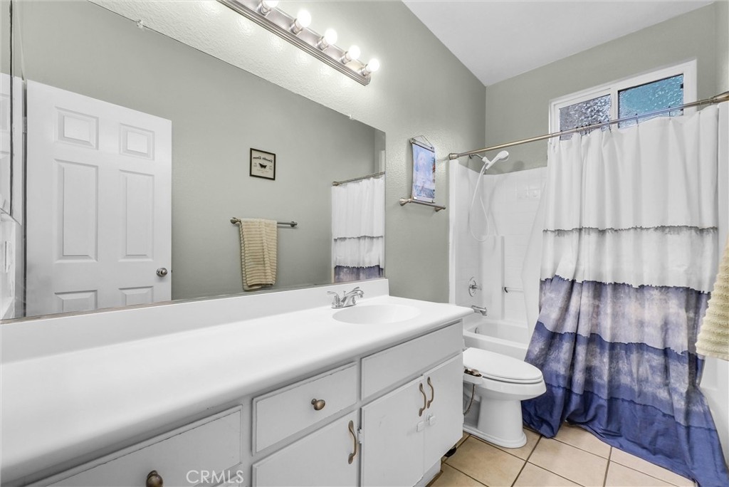 24550 Avenida Arconte
