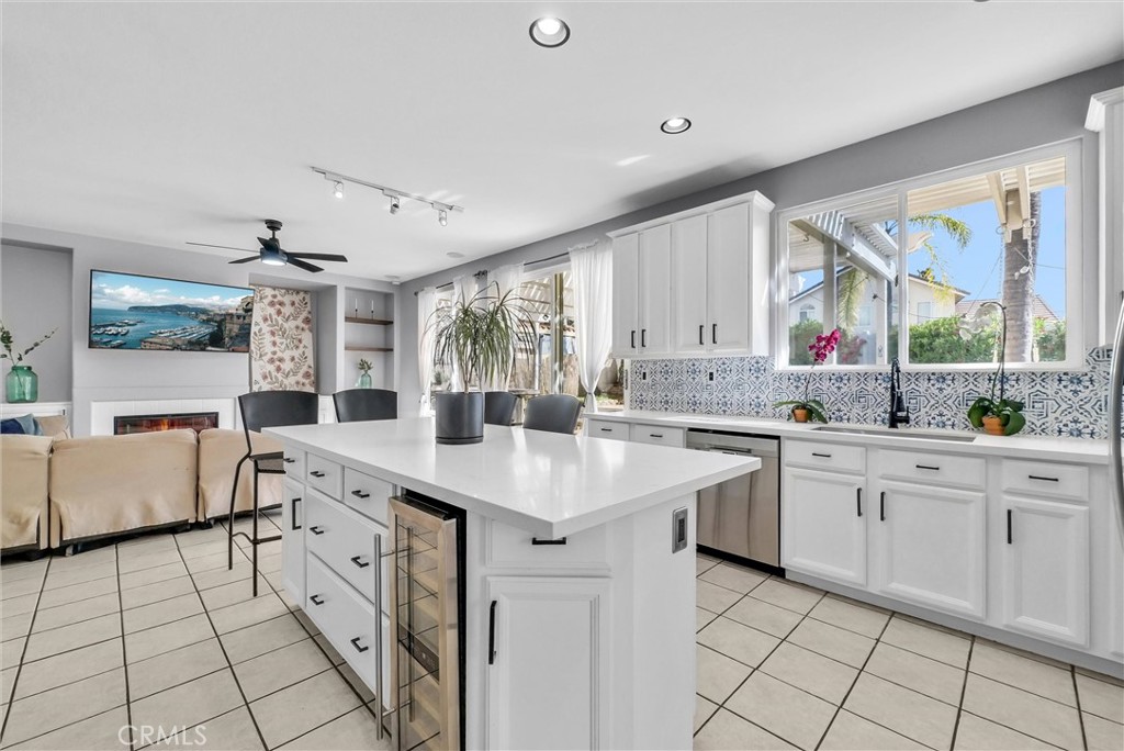 24550 Avenida Arconte