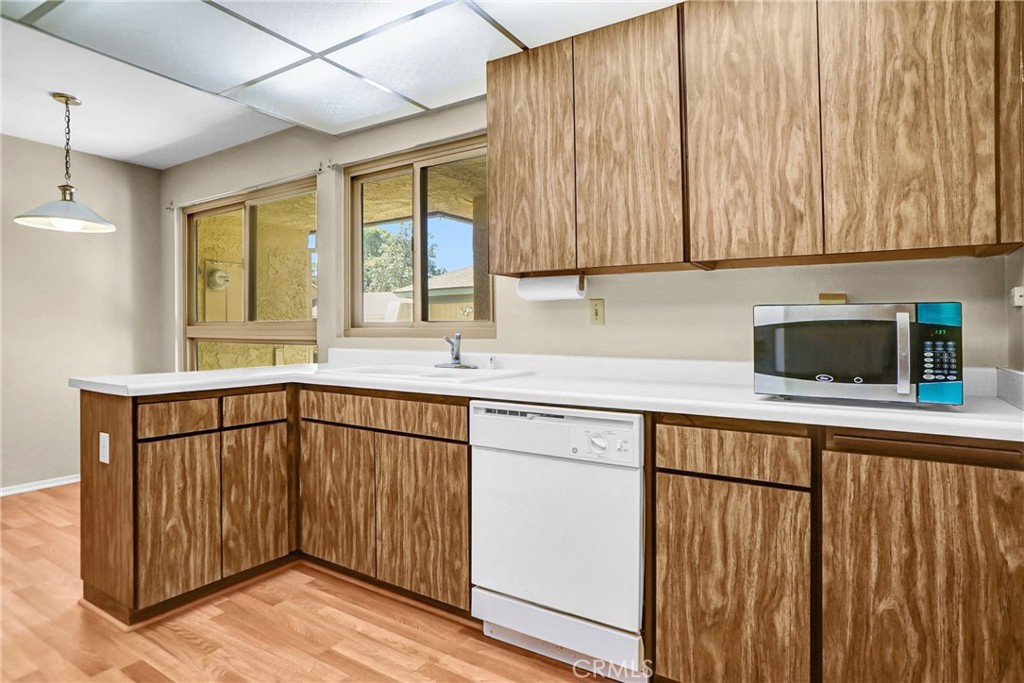 25124 Village 25