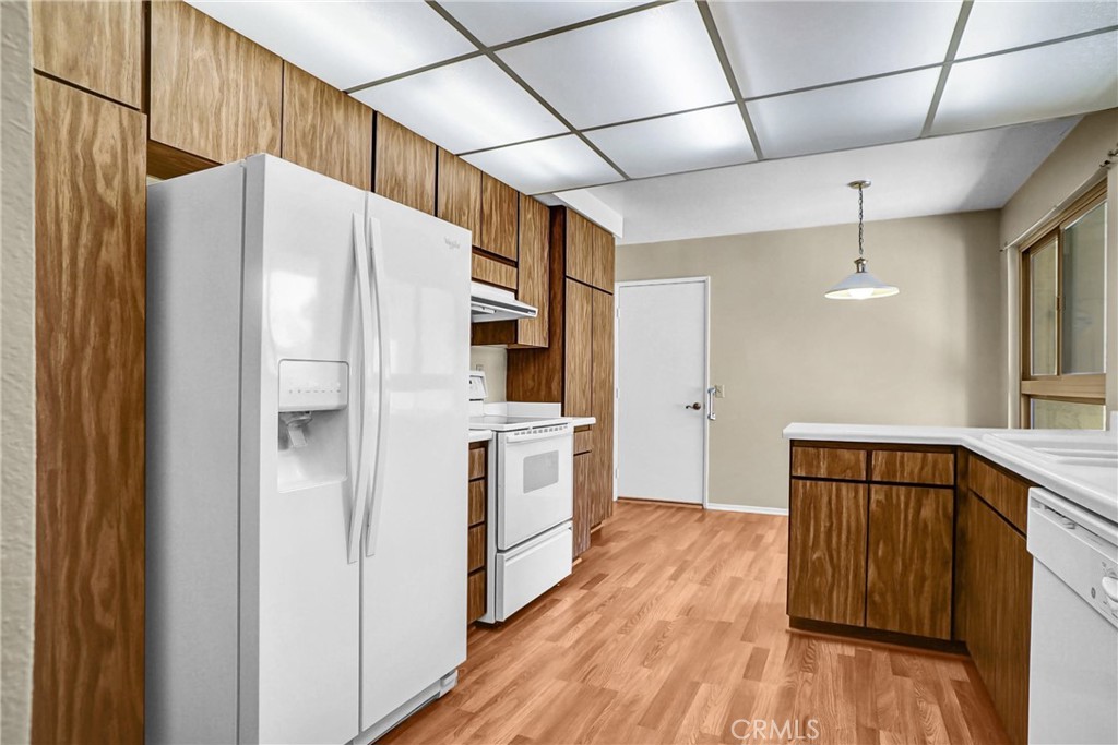 25124 Village 25
