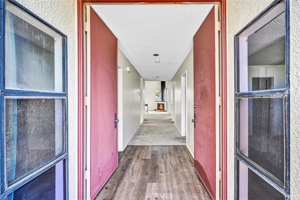 4513 Cove Drive 17