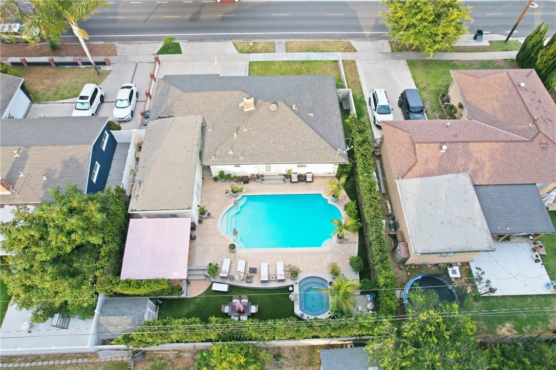 526 N Handy