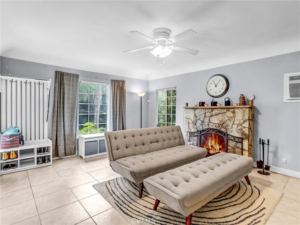 1715 Winmar