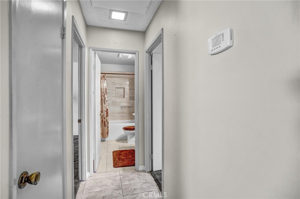 2891 Canyon Crest 15