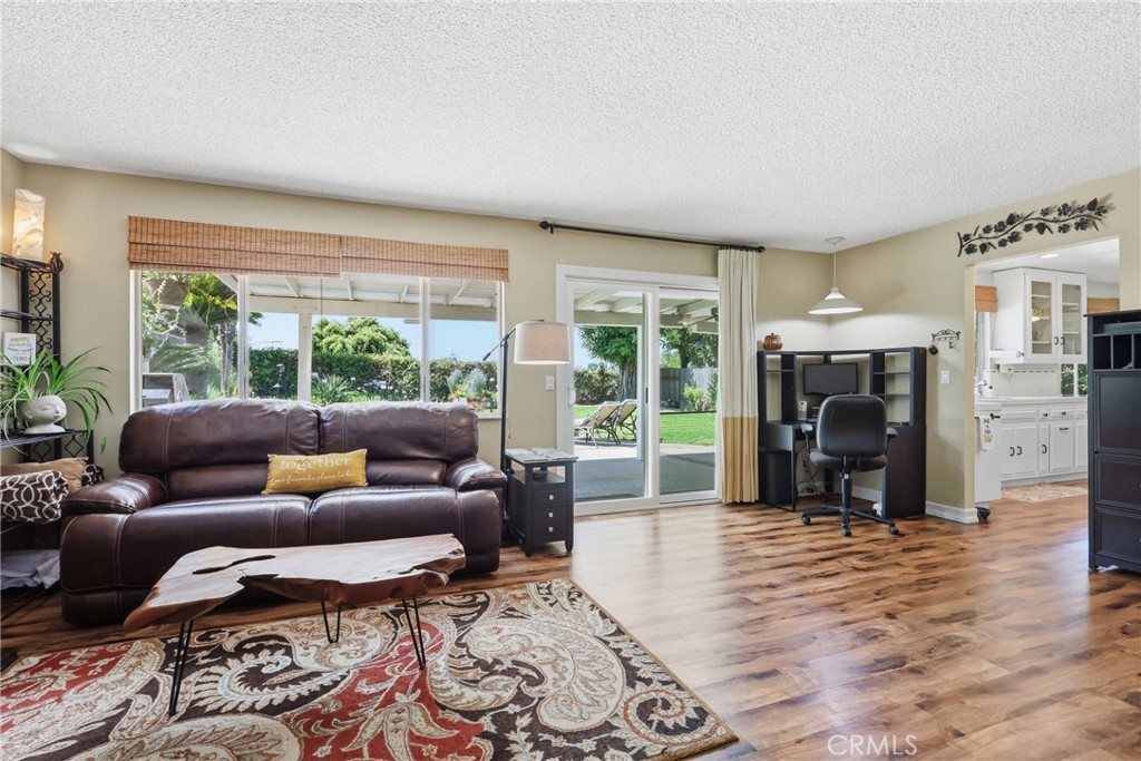 17722 Seminole