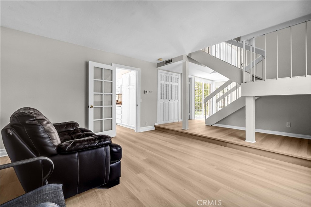 4 Hickory Tree Lane