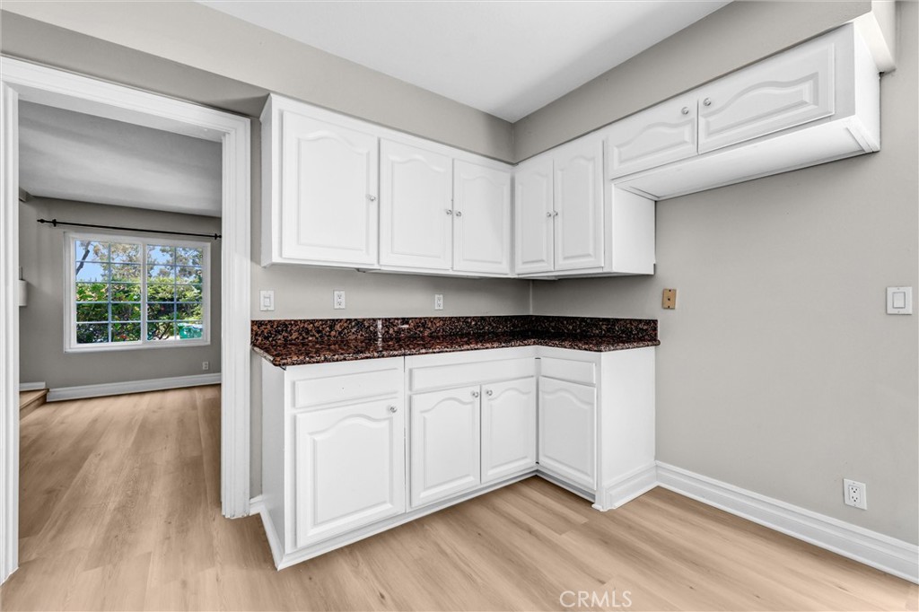 4 Hickory Tree Lane