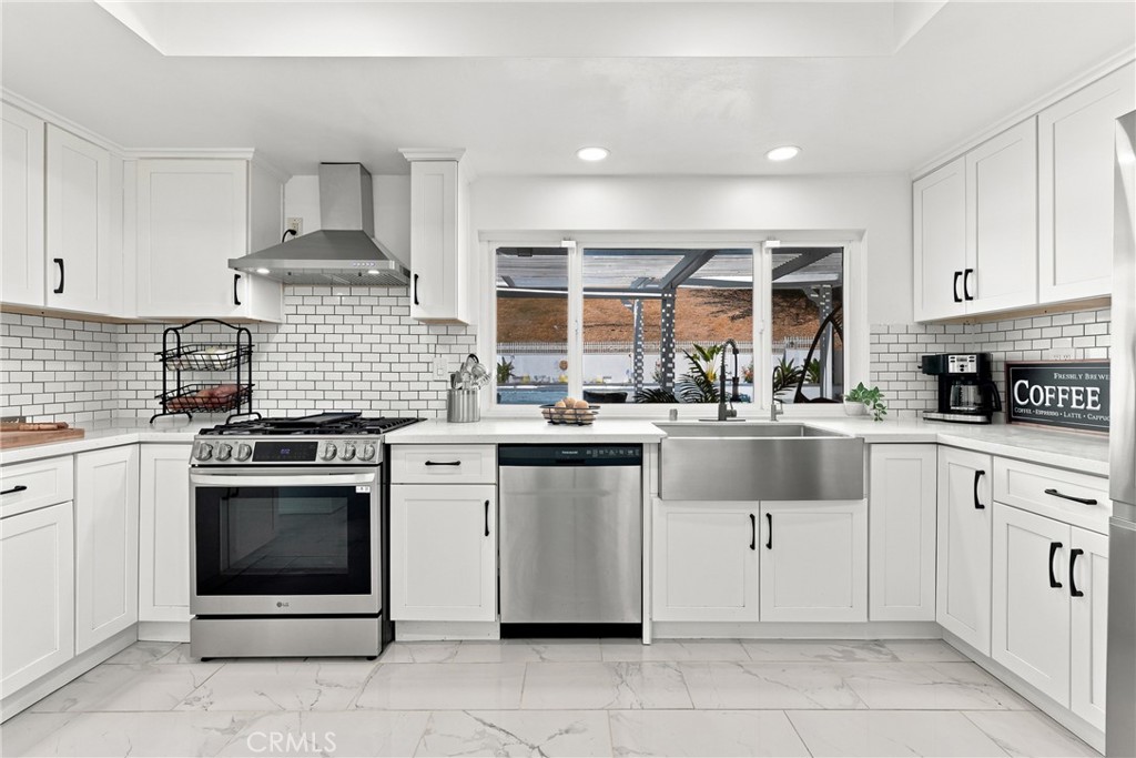 573 N Jalapa