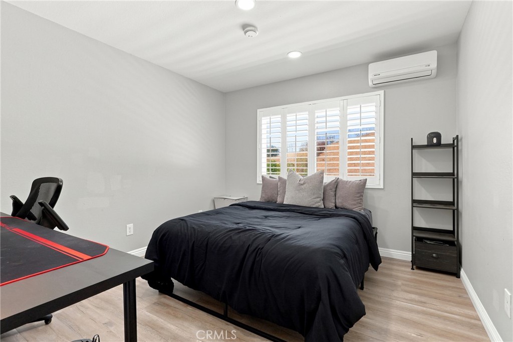 573 N Jalapa