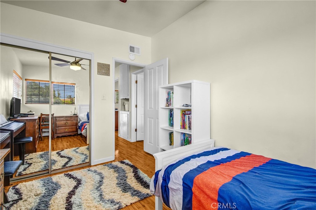 1606 Armour