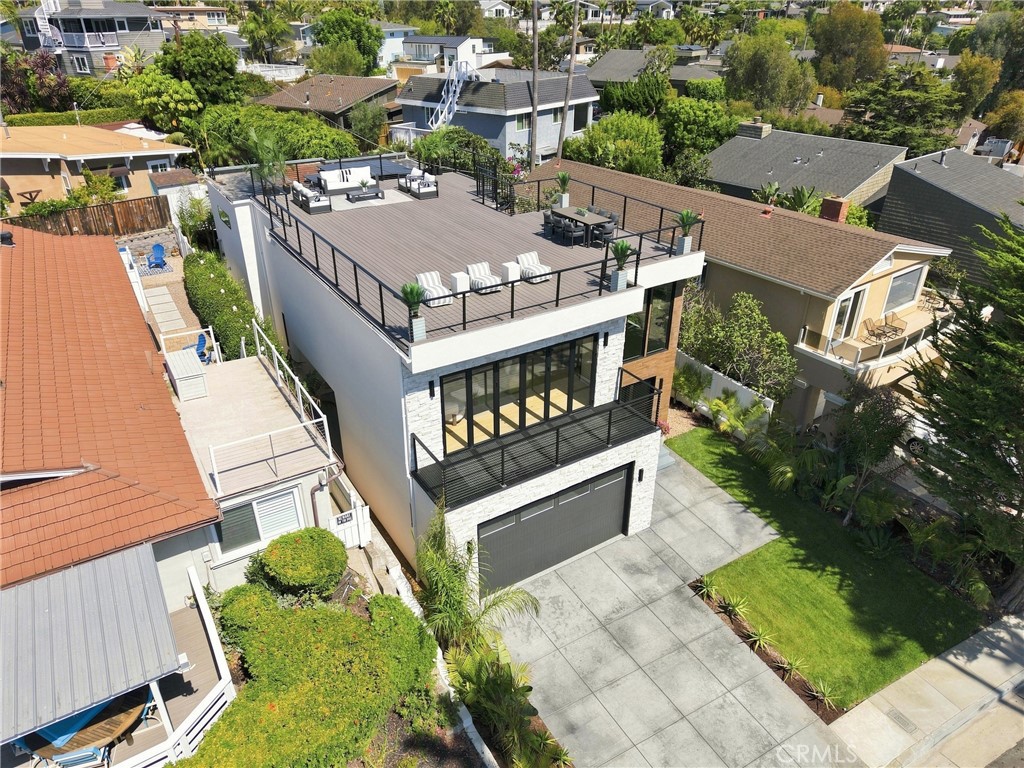 2103 Ola Vista