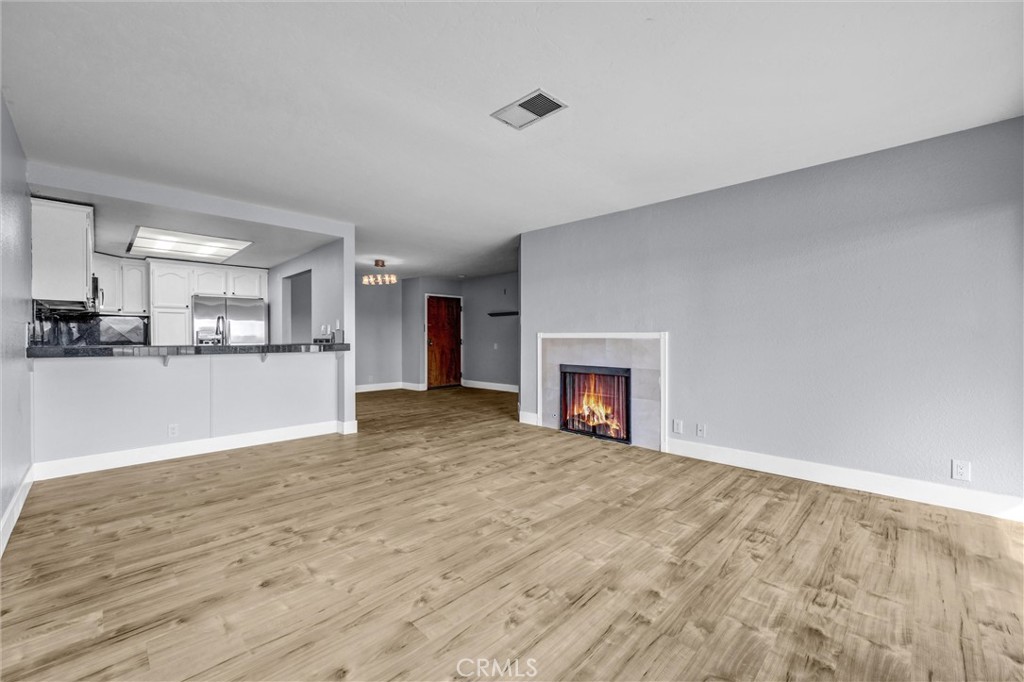 2207 Apricot