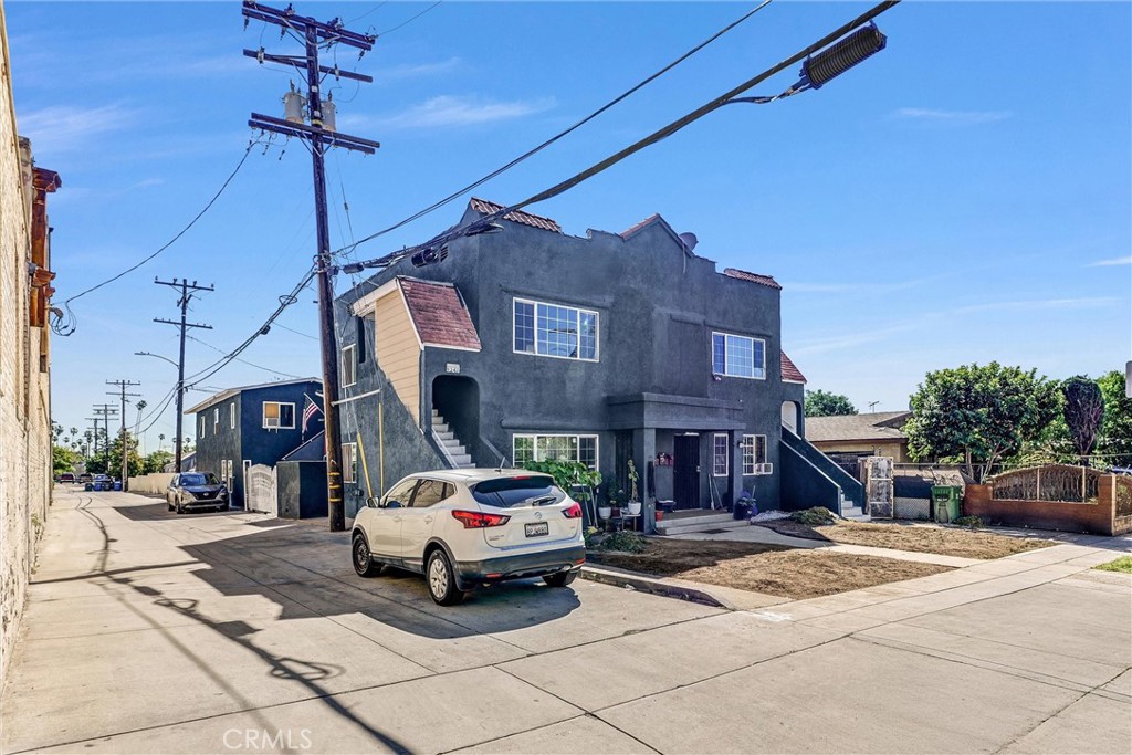 924 S Sunol 1/2
