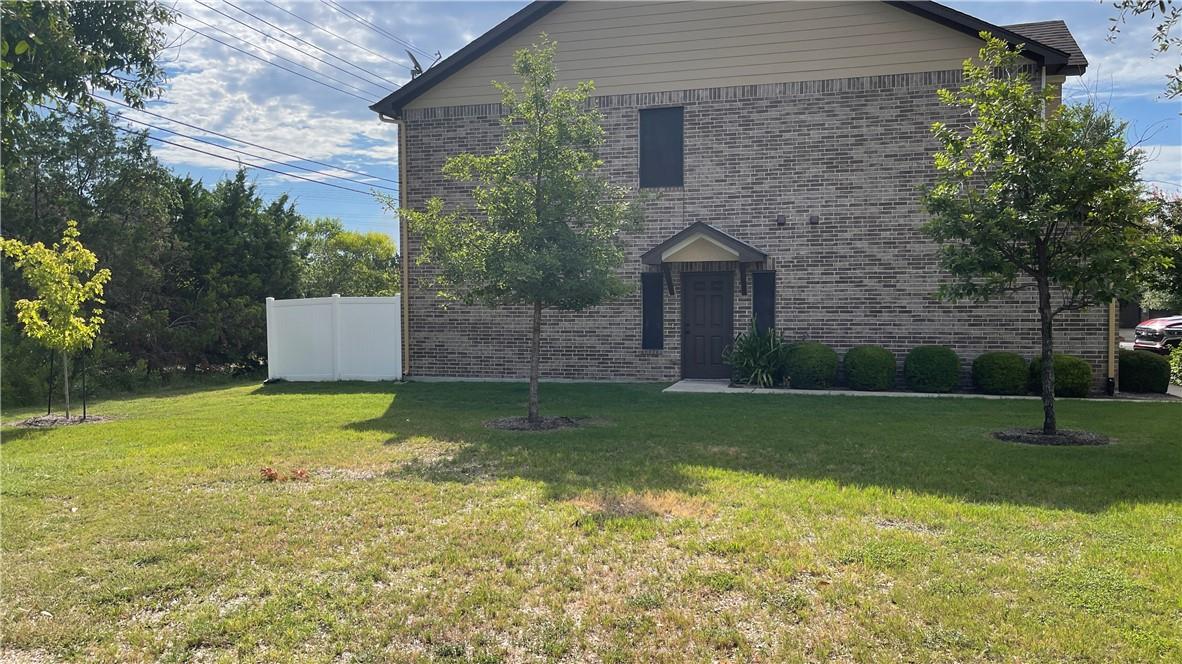 1900 Little Elm TRL # 40