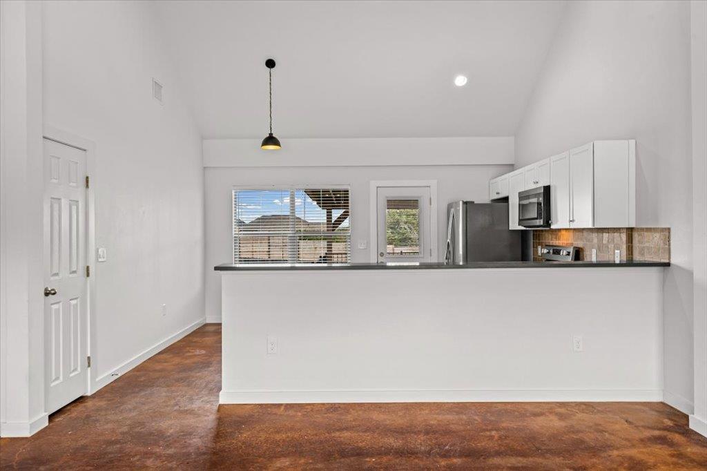 9913 Little Creek CIR