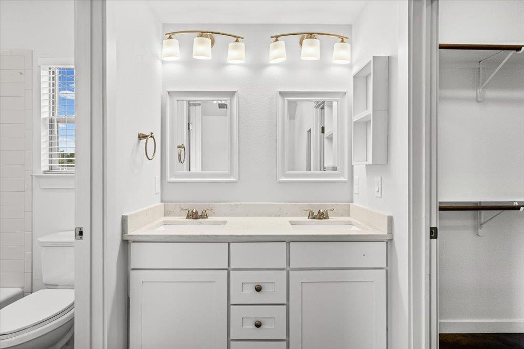 9913 Little Creek CIR