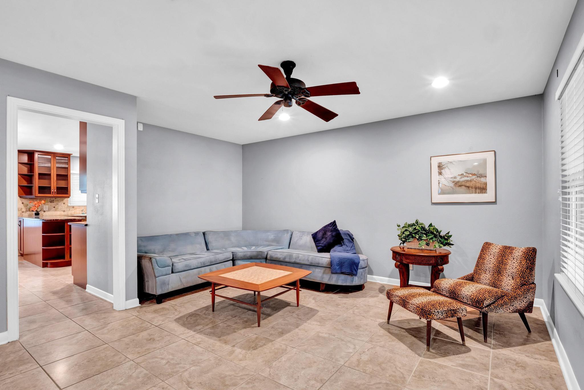 1405 Briarcliff BLVD
