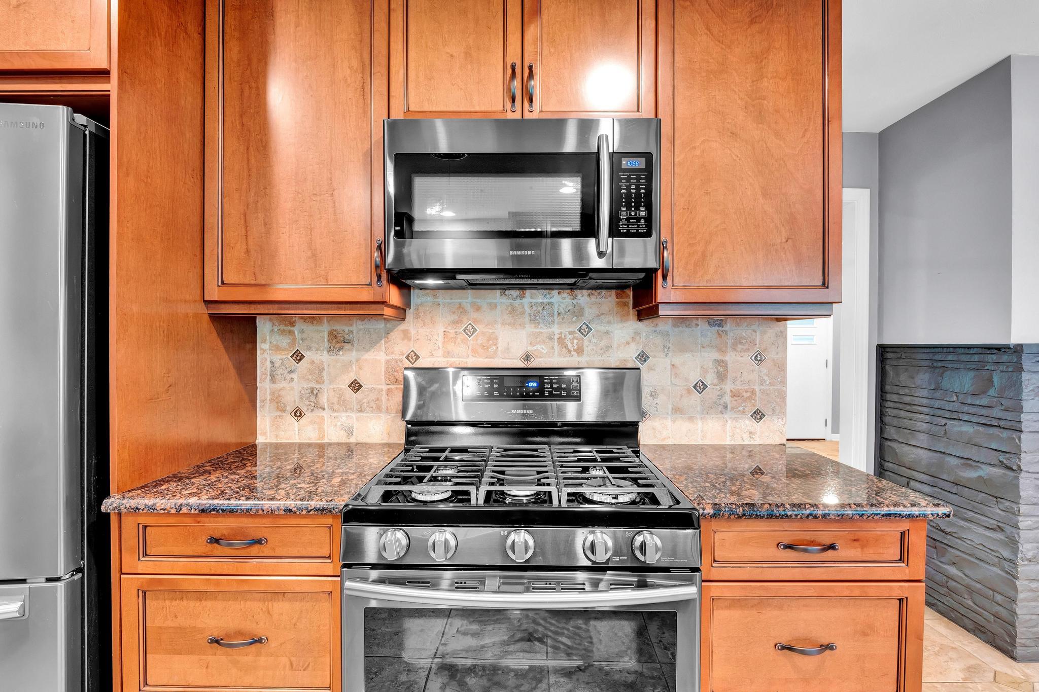1405 Briarcliff BLVD