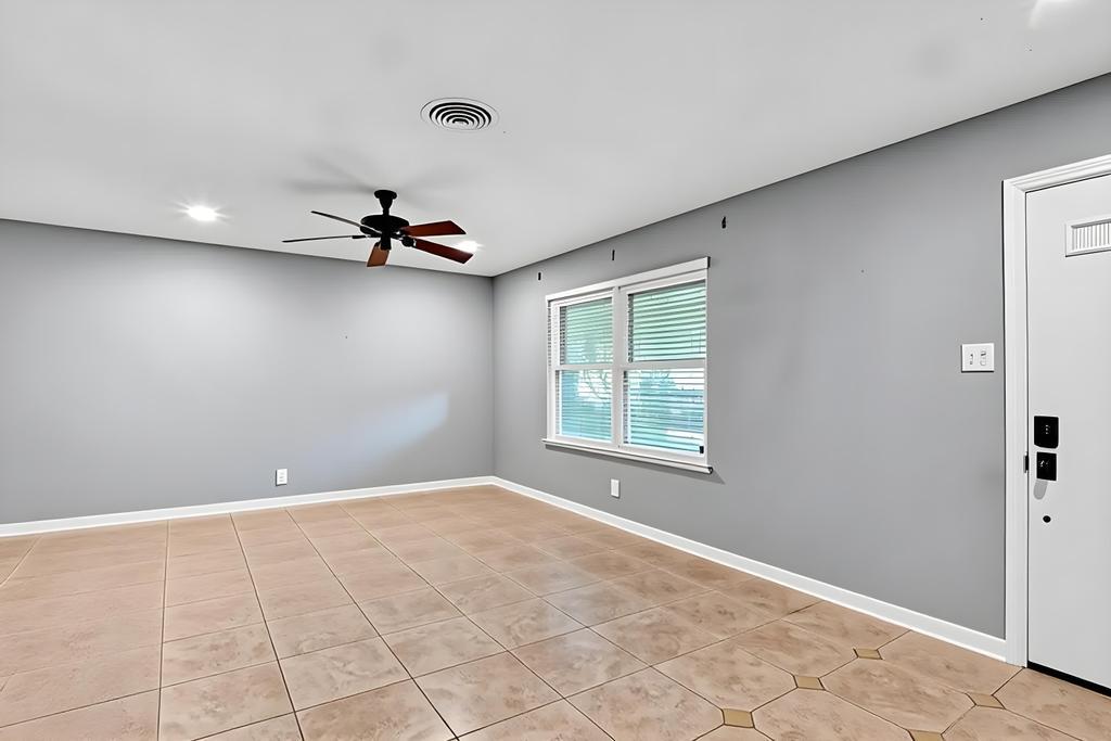 1405 Briarcliff BLVD