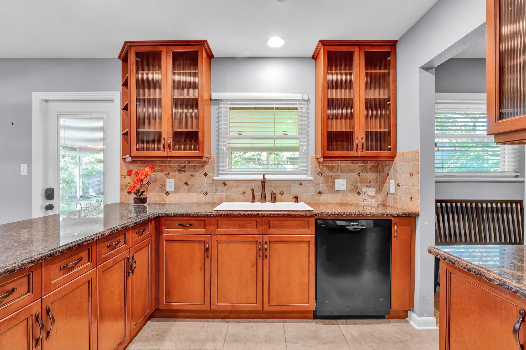1405 Briarcliff BLVD