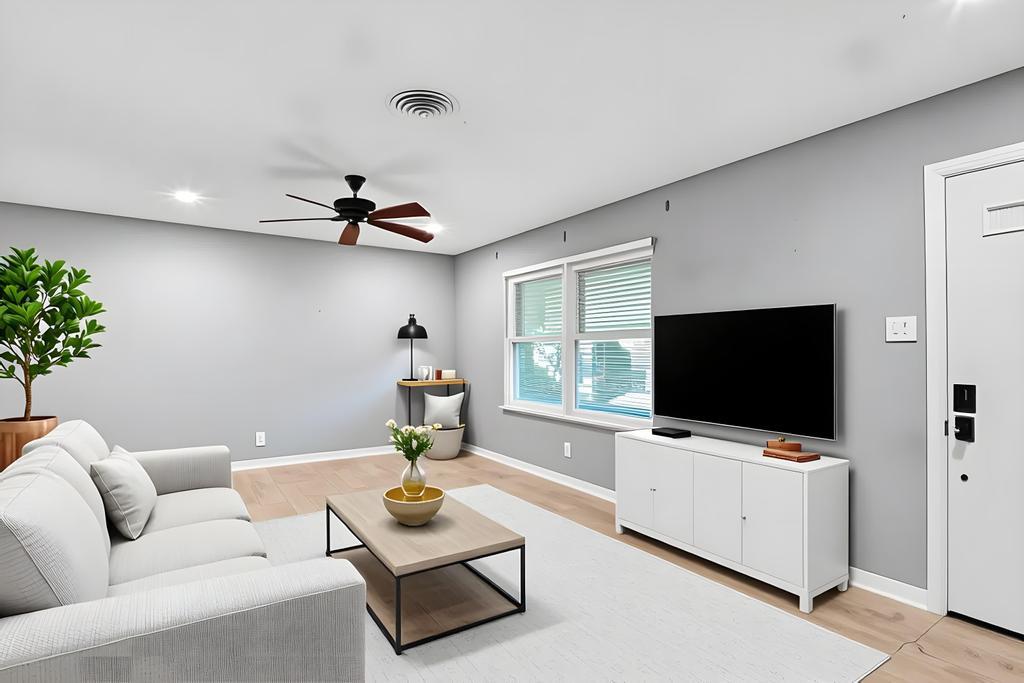 1405 Briarcliff BLVD